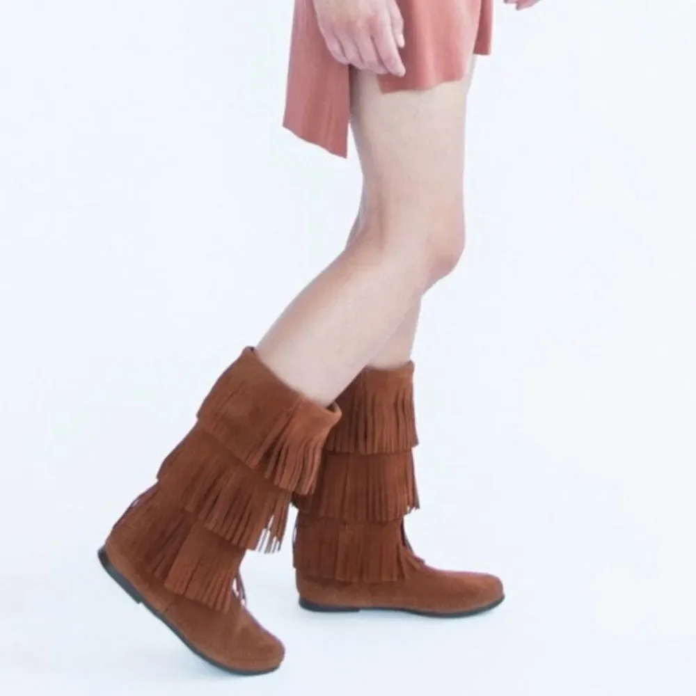‎MINNETONKA Leather Fringe Boots Womens 6